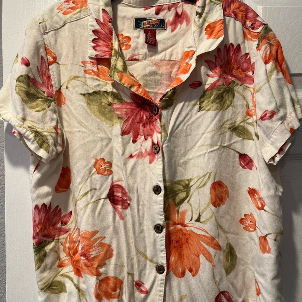 La Cabaña Women White Short Sleeve Button-Down Shirt Size Large